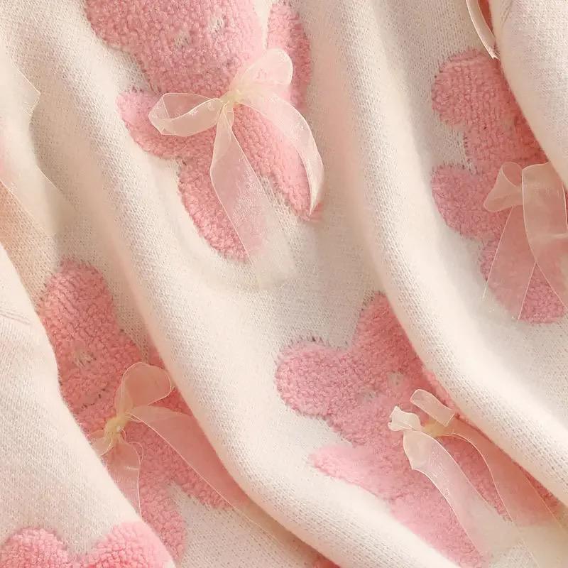 Riven Cute Woolen Sweater In Pink