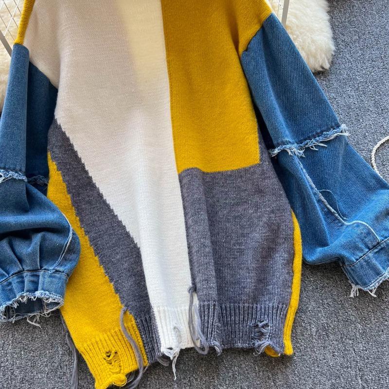 Dora Quirky Statement Sweatshirt In Multicolor